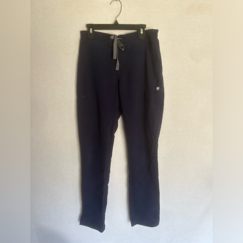 Figs Women's Navy Joggers with Gray Tie